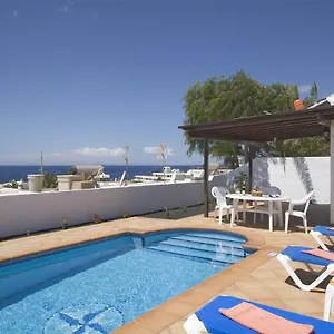  Villa 2 Bedroom 'the Bungalow' With Private Heated Pool.